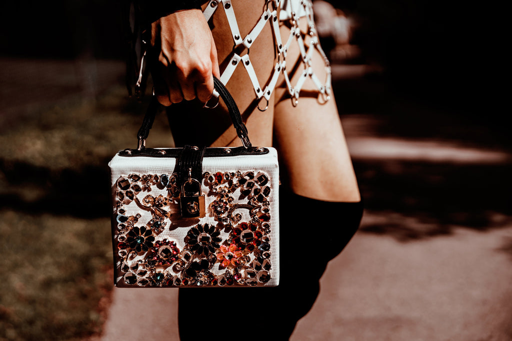 How a nice handbag elevates your outfit