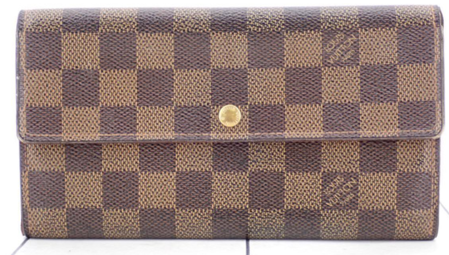 Louis Vuitton Damier - very good