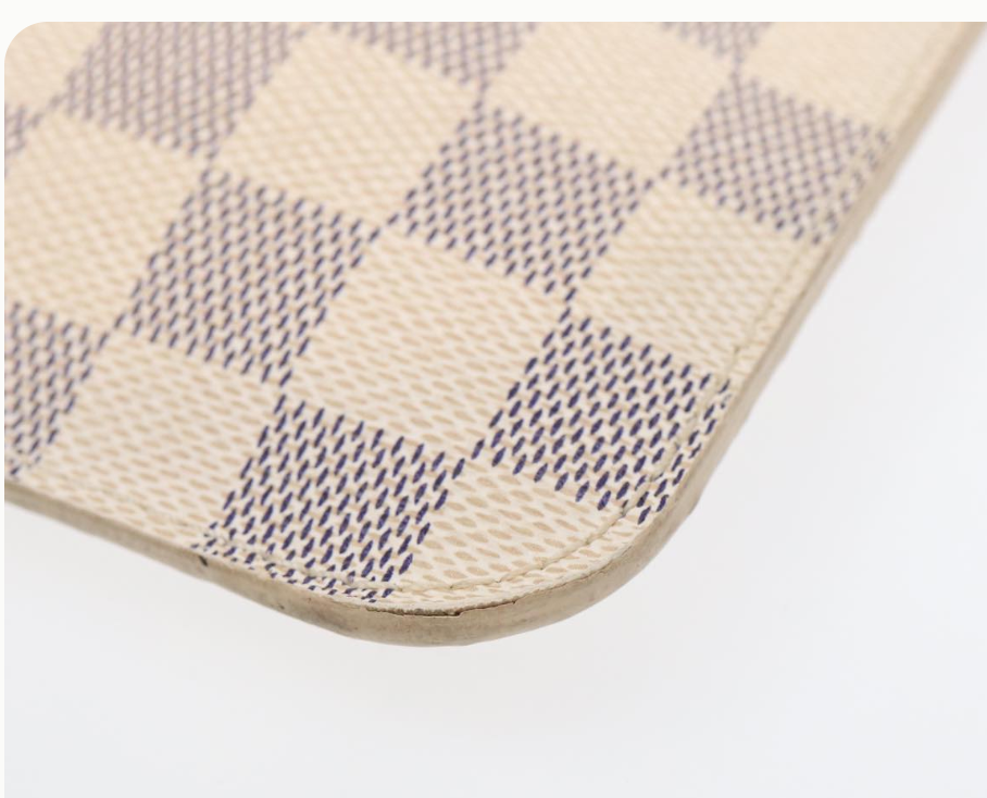 Louis Vuitton Wristlet Pochette Damier Azur Pouch White- excellent condition