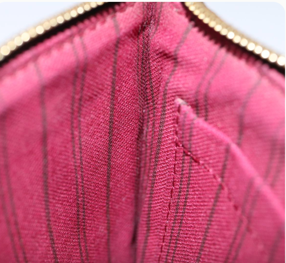 Louis Vuitton POCHETTE NEVERFULL CLUTCH- very good condition