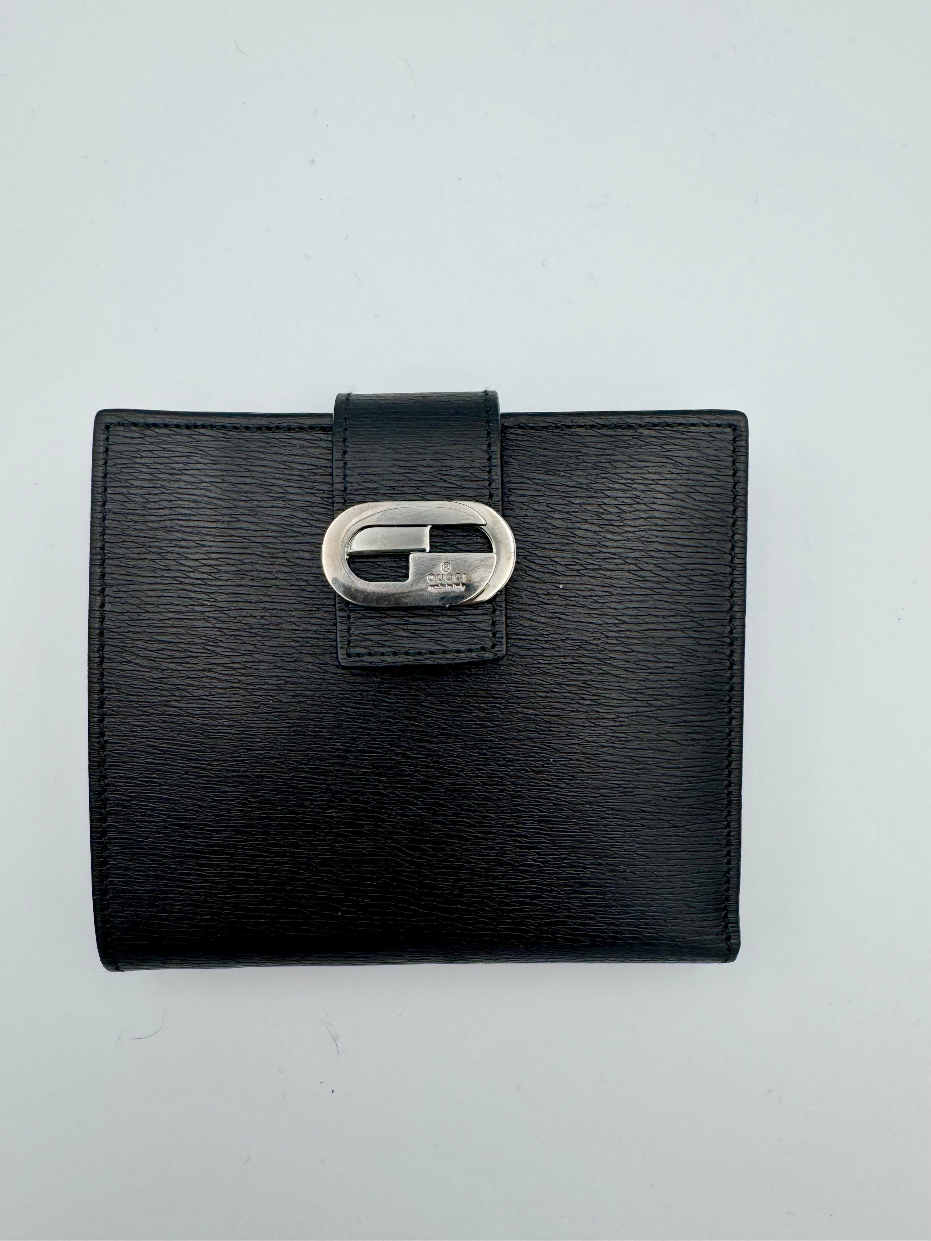 GUCCI BLACK LEATER WALLET -NEW